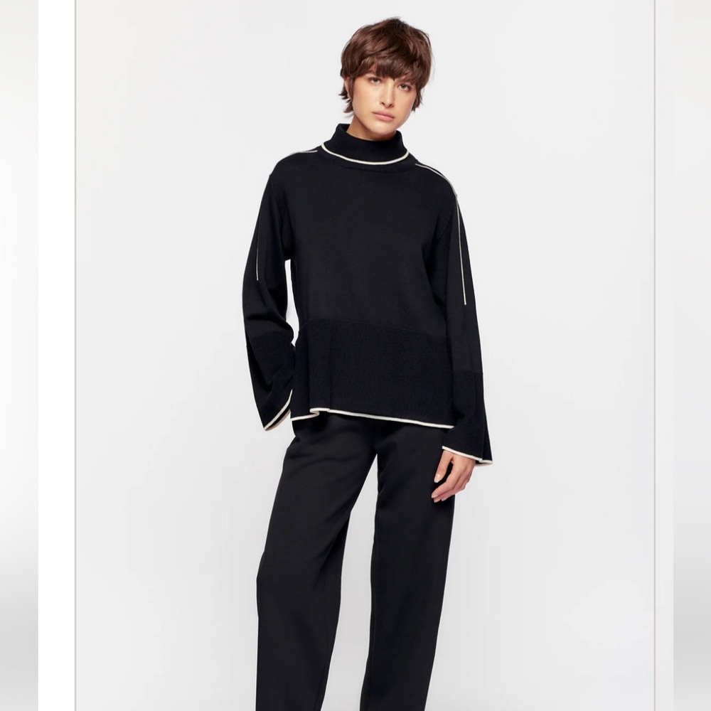 KOTN Aswan Turtleneck - 100% Cotton in Black/White Trim